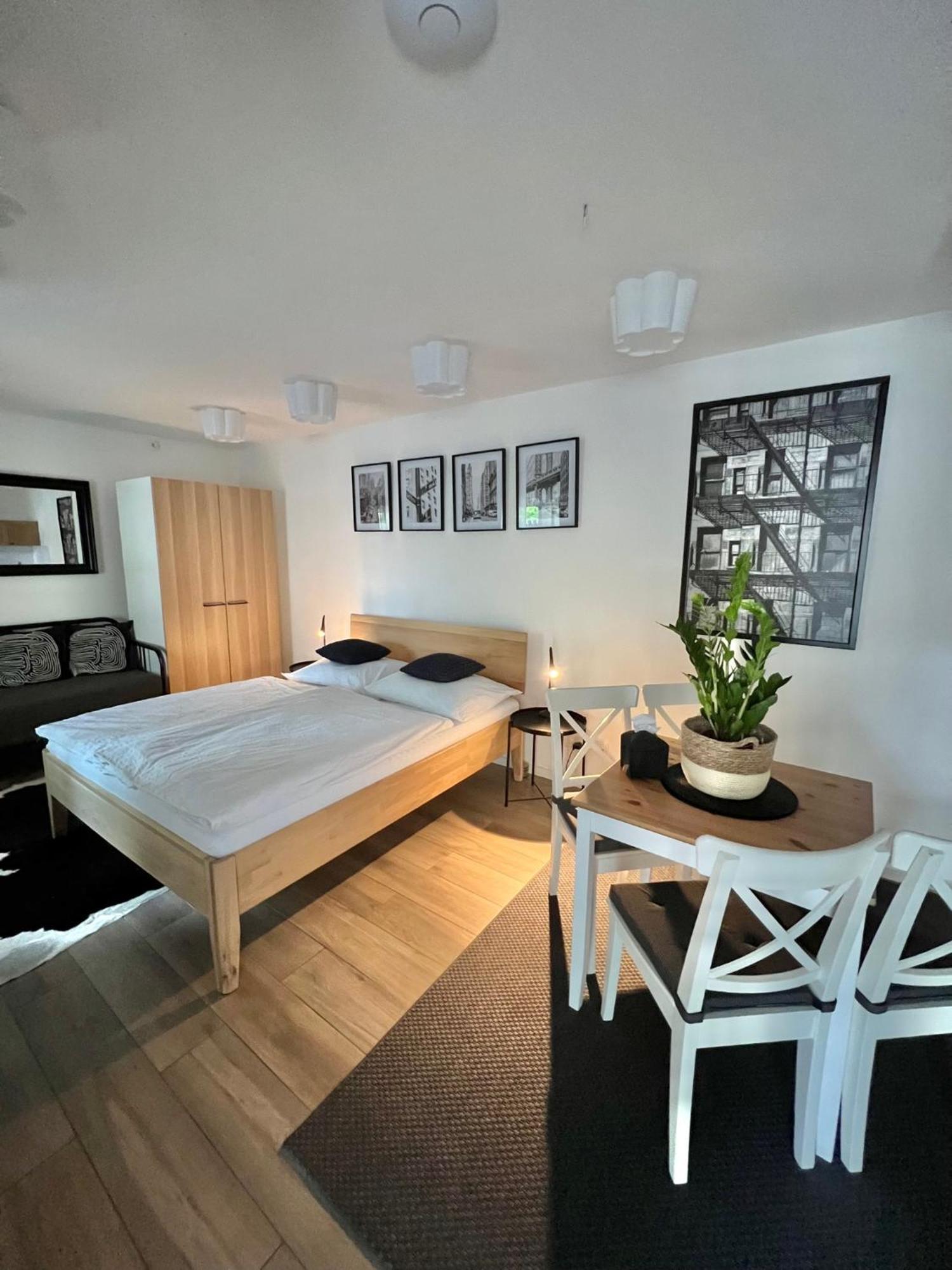 Apartmany Benesov Benesov nad Ploucnici Eksteriør bilde